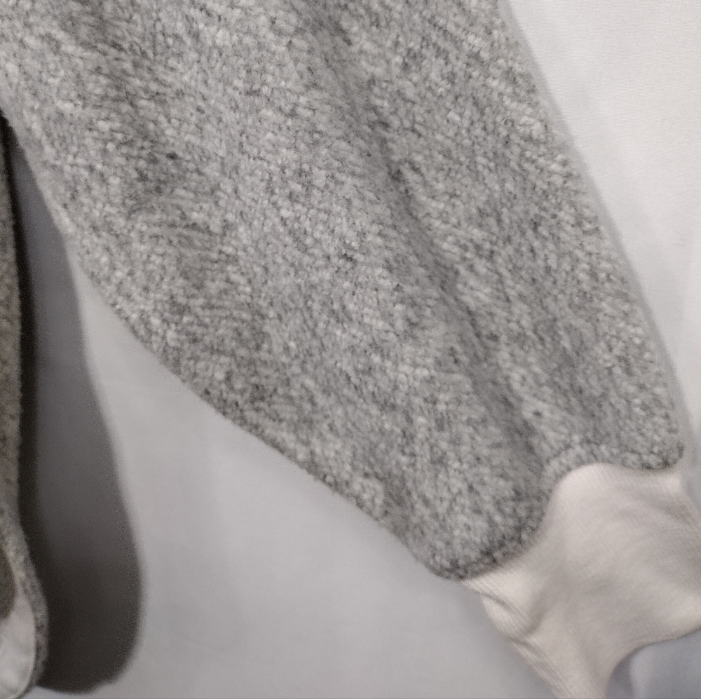 Lou & Grey Monk Neck Fuzzy Pullover Jacket Women's XXS Gray Cozy Winter Warm - Picture 3 of 7